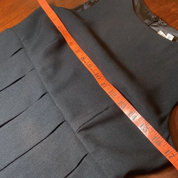 Fringe (car wash style) Flapper Dress Black size 4 cocktail Black Sleeveless - Picture 6 of 9